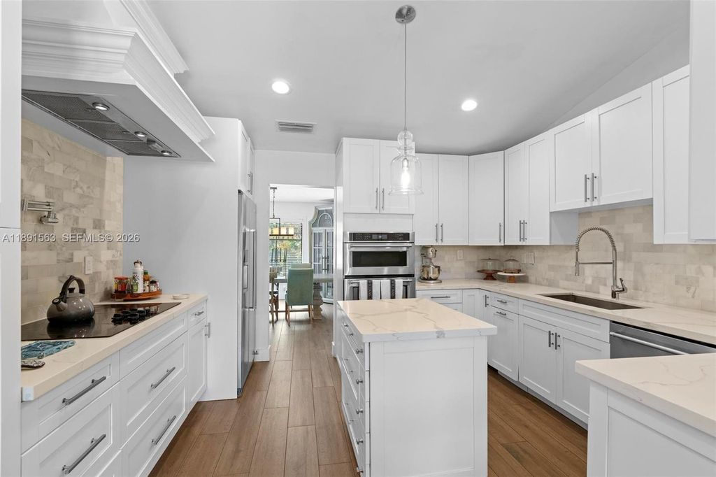 Photo of 140 Torchwood Ave, Plantation, FL 33324 (MLS # A11891563)