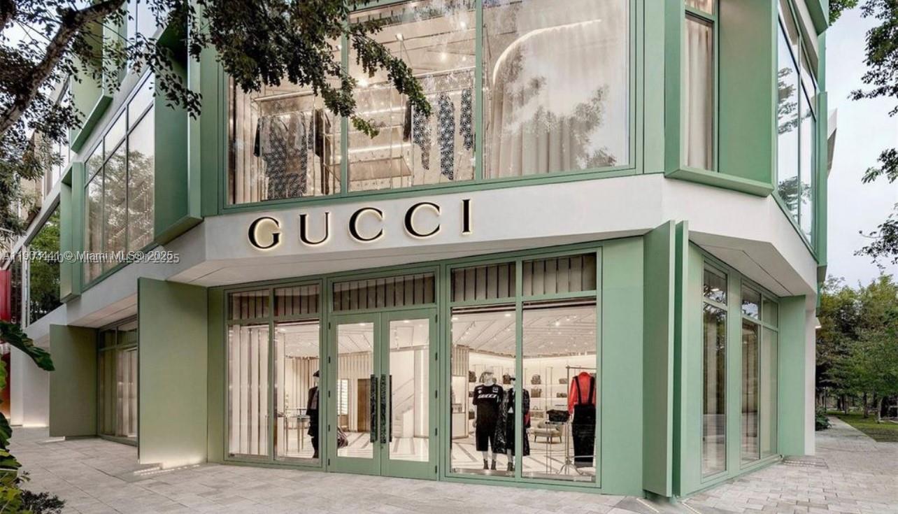 NORTH GATE - Residential Lease