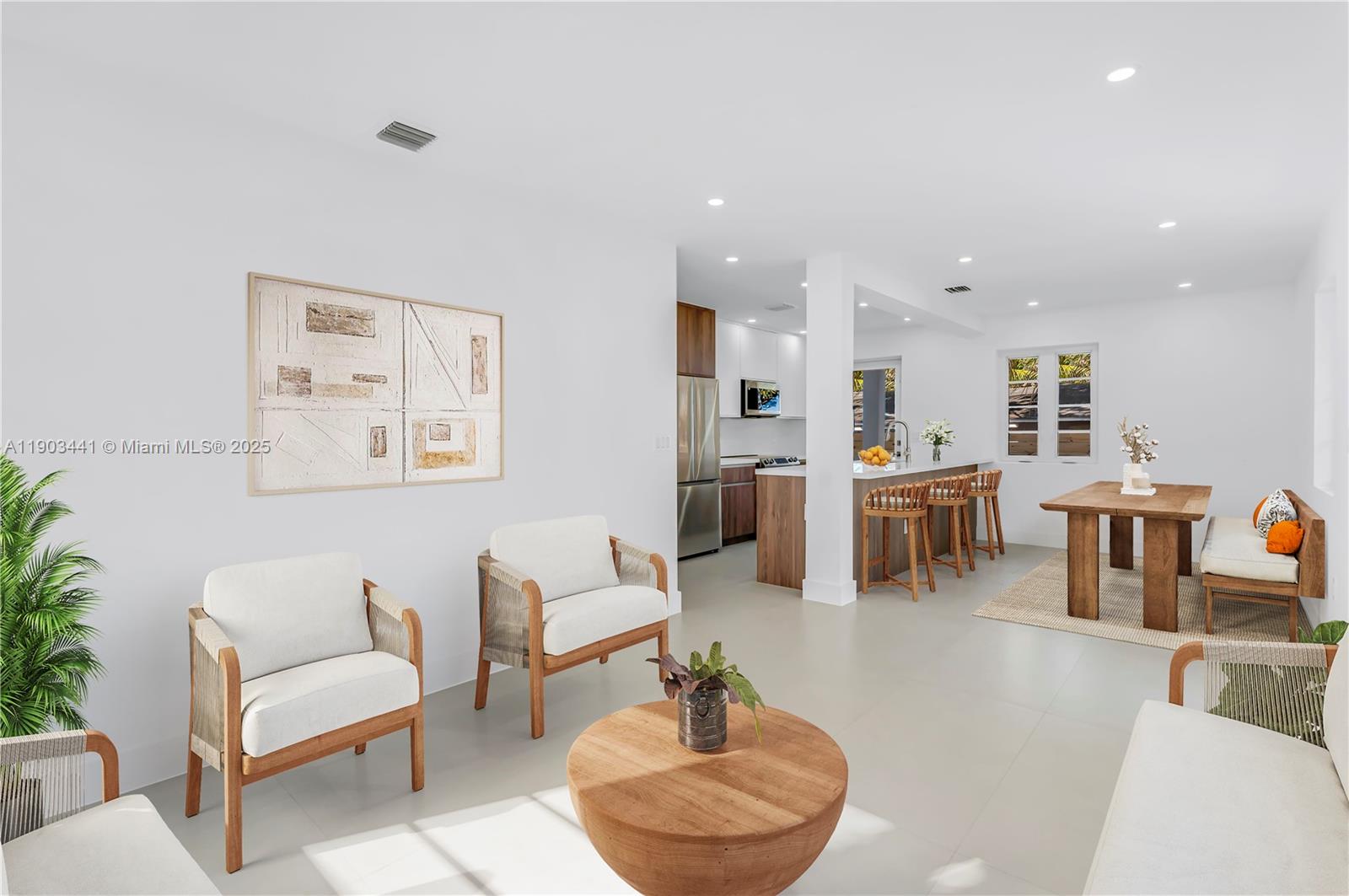 NORTH GATE - Residential Lease