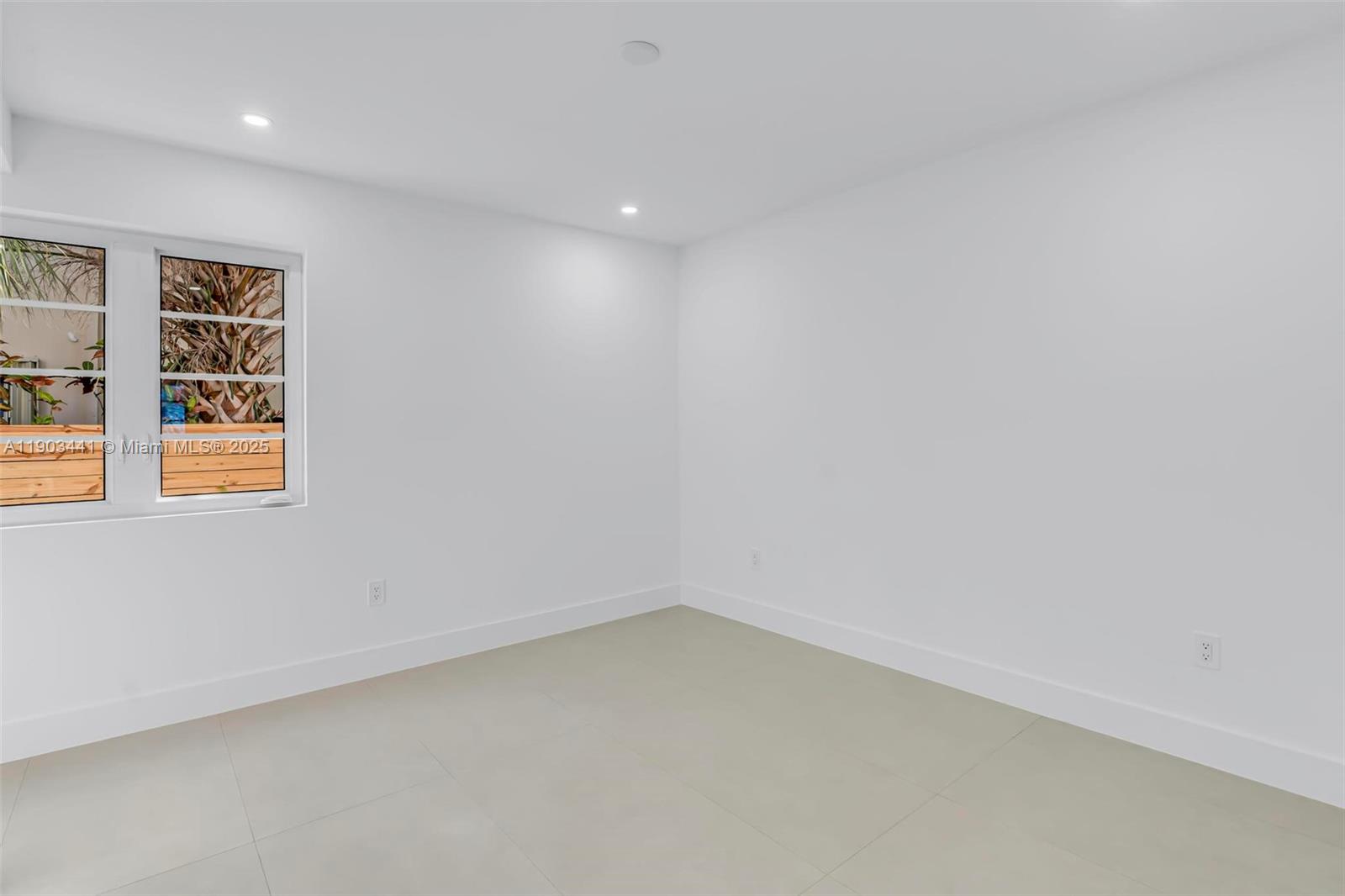 NORTH GATE - Residential Lease