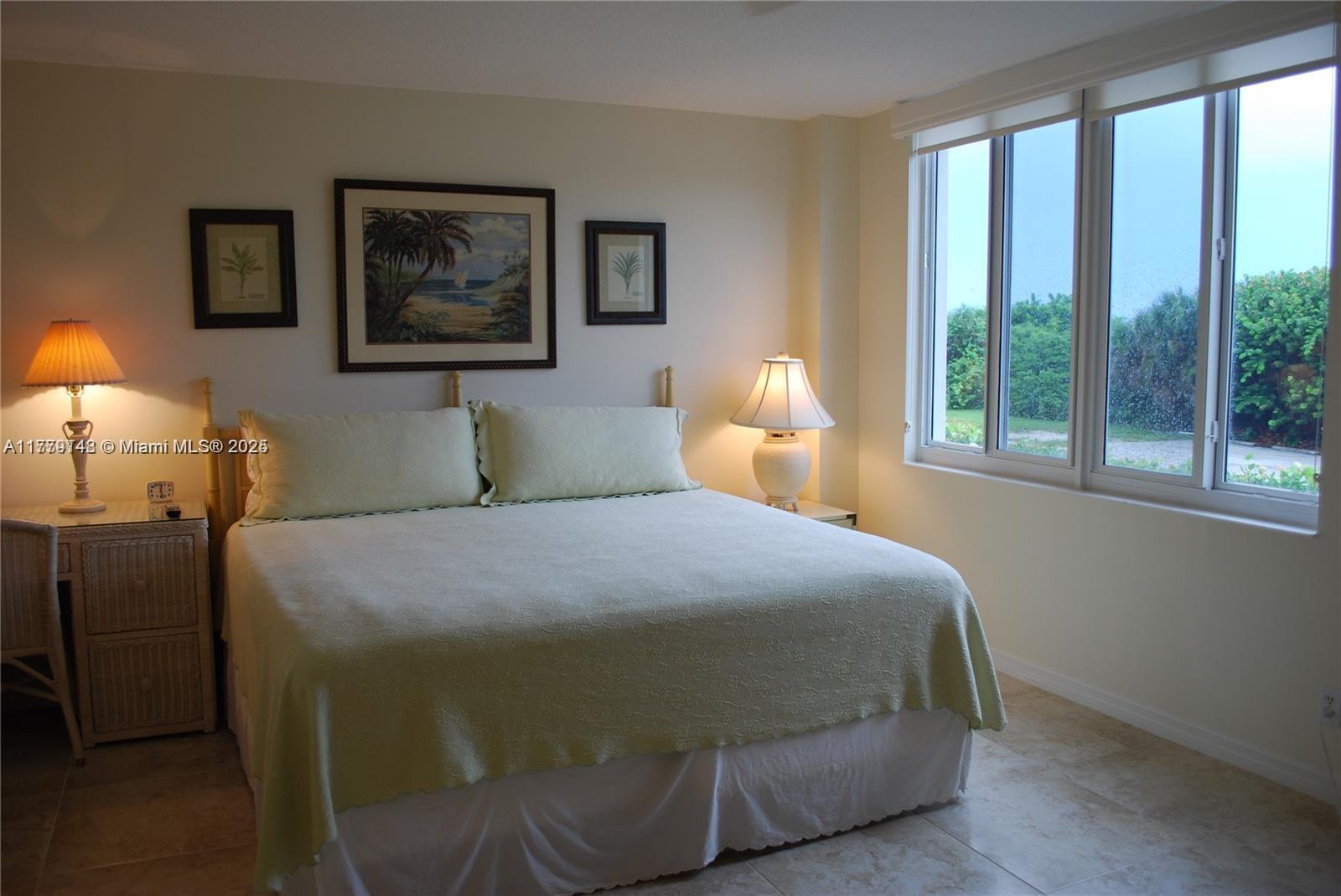 MAYAN TOWERS CONDO I - Residential Lease