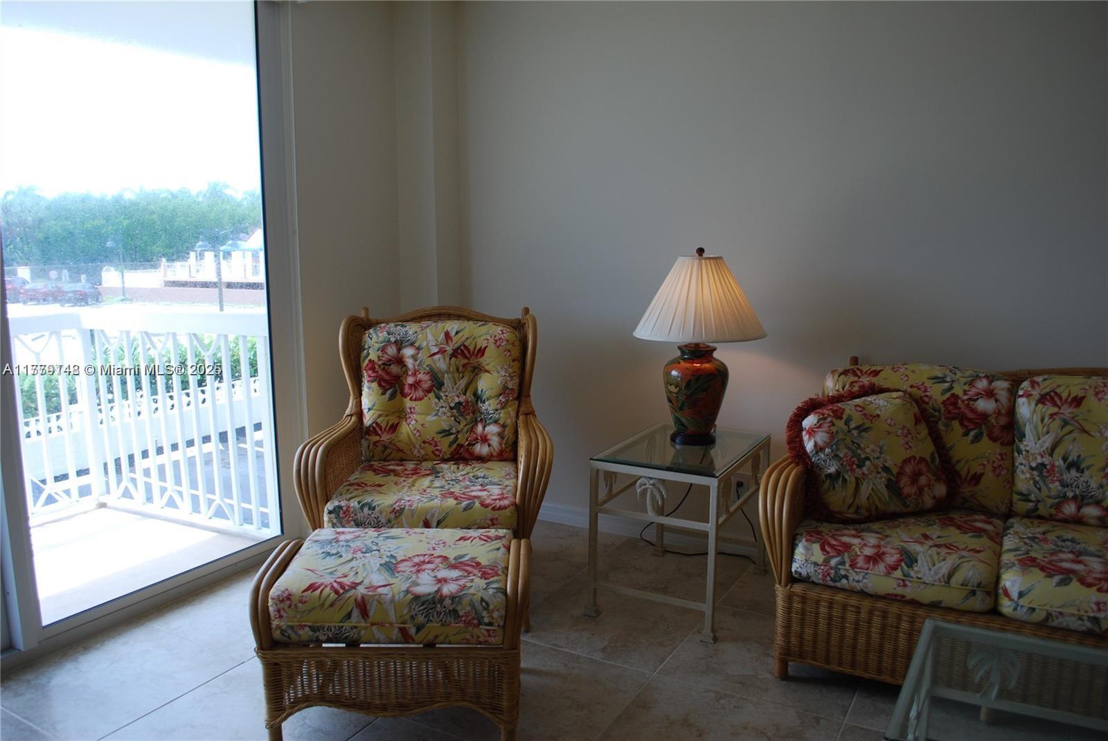 MAYAN TOWERS CONDO I - Residential Lease
