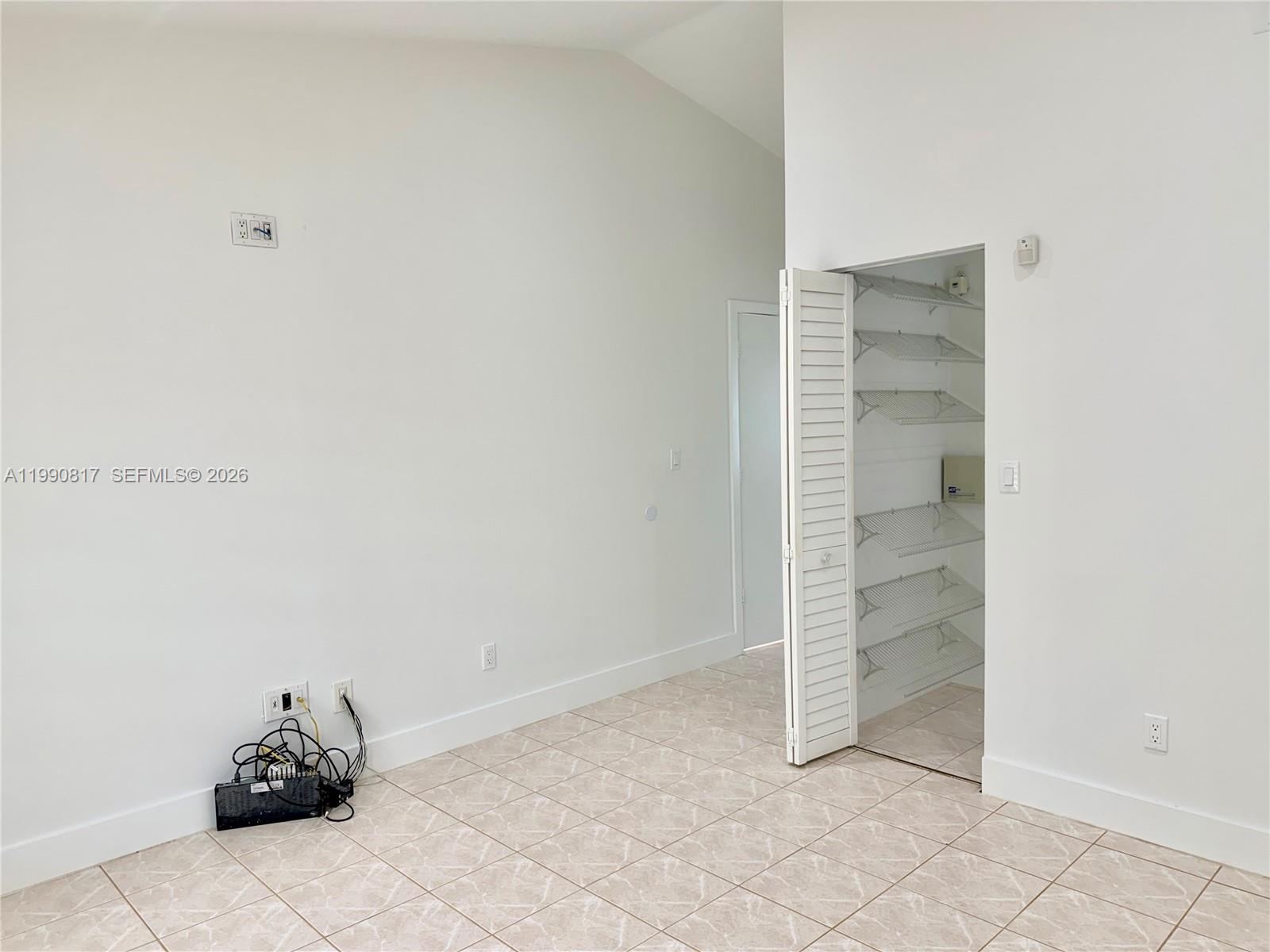 View photos, virtual tours, details... 17322 SW 149th Ct 1