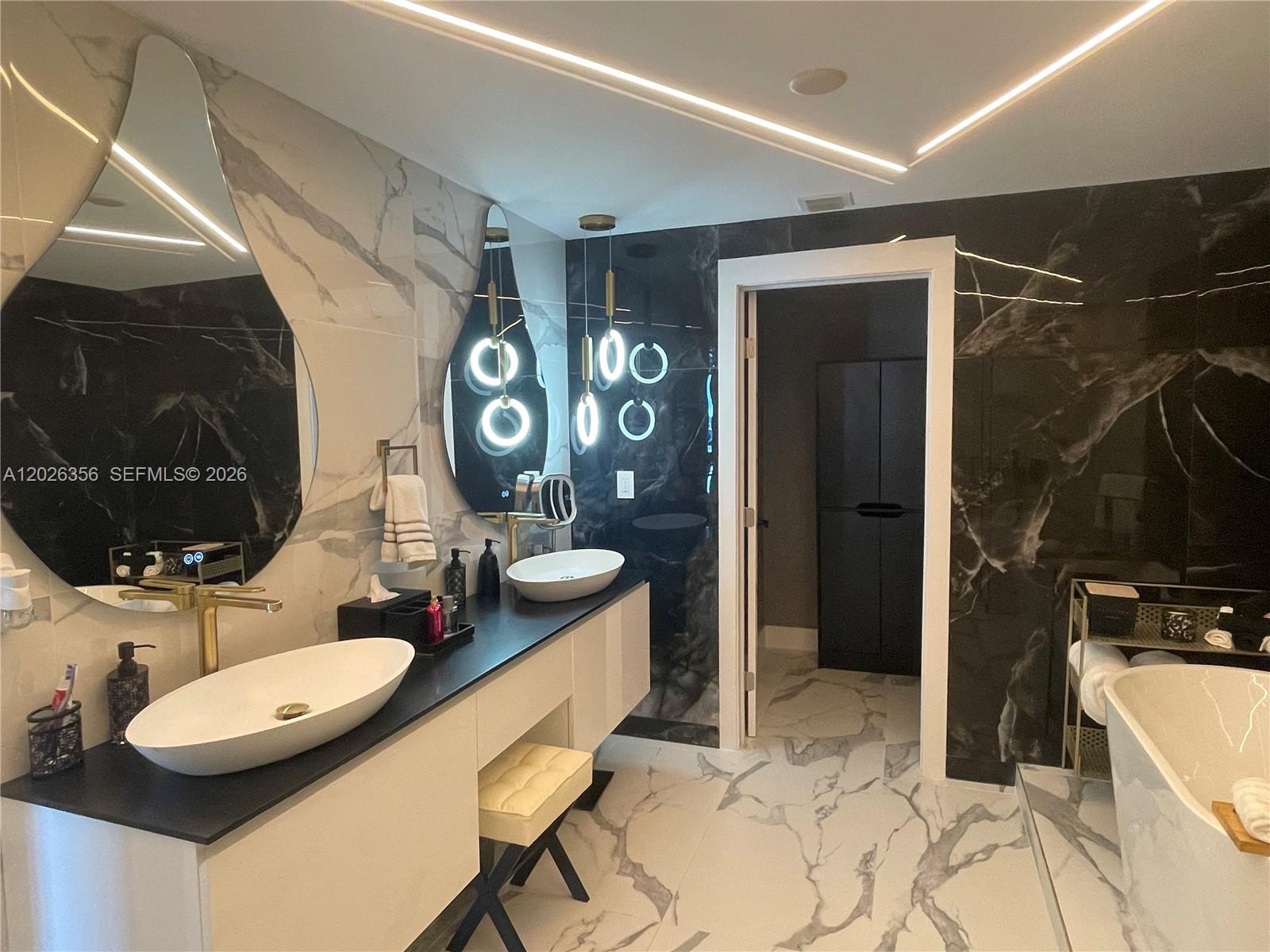 OCEAN PALMS CONDO - Residential