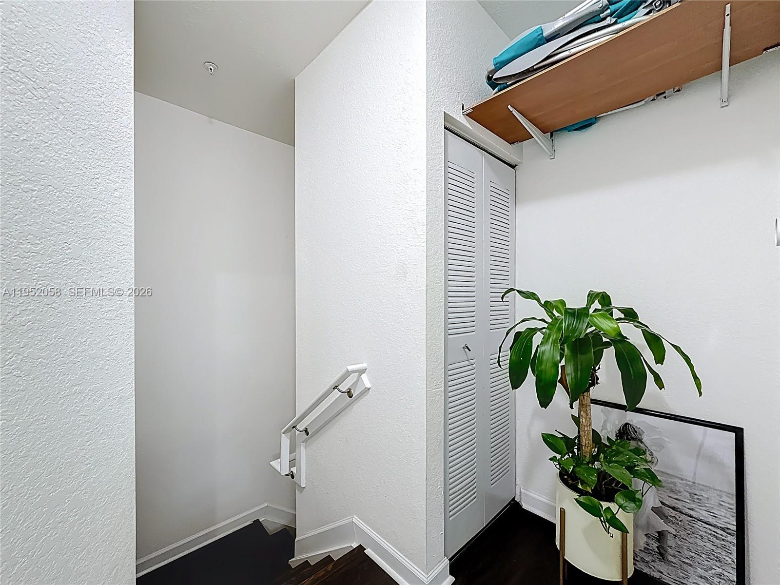 CENTURY PARK WEST - Residential