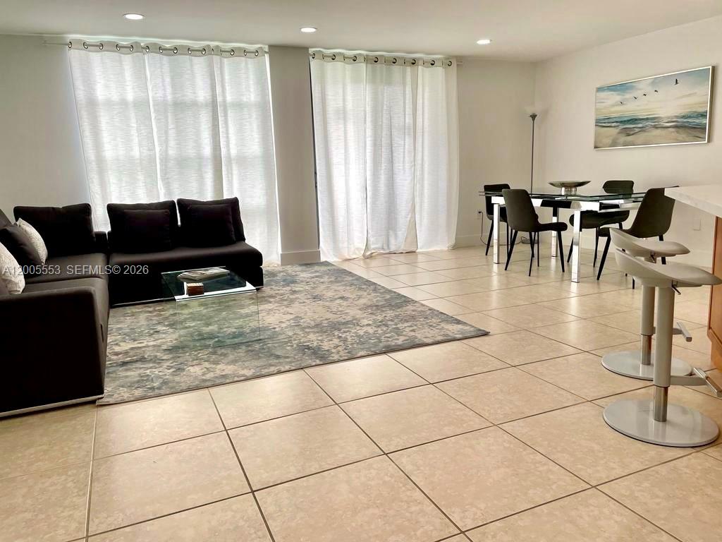 9800 W Bay Harbor Dr 603