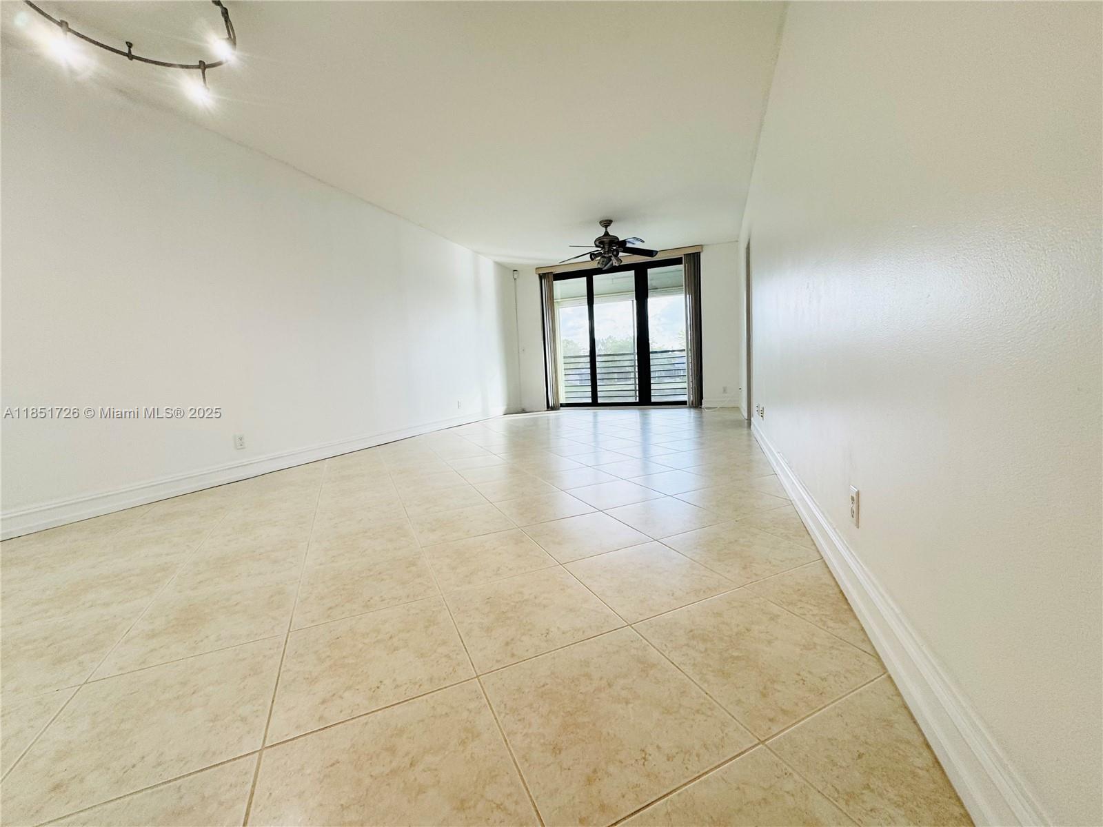 11312 Taft St 11312