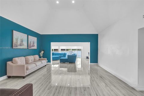 Single Family Residence in Tamarac FL 5602 White Cedar Ln Ln.jpg