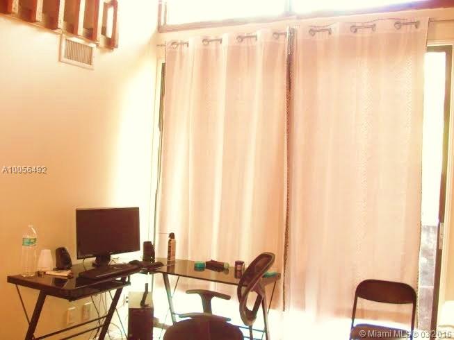 Palm-Aire Village 4th Sec - Residential