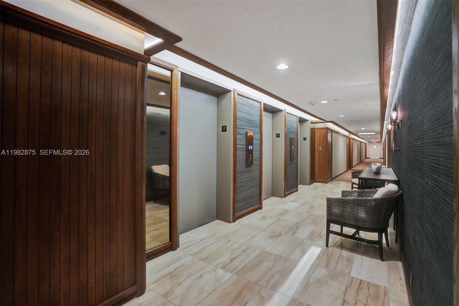 TOWERS OF QUAYSIDE CONDO - Residential Lease