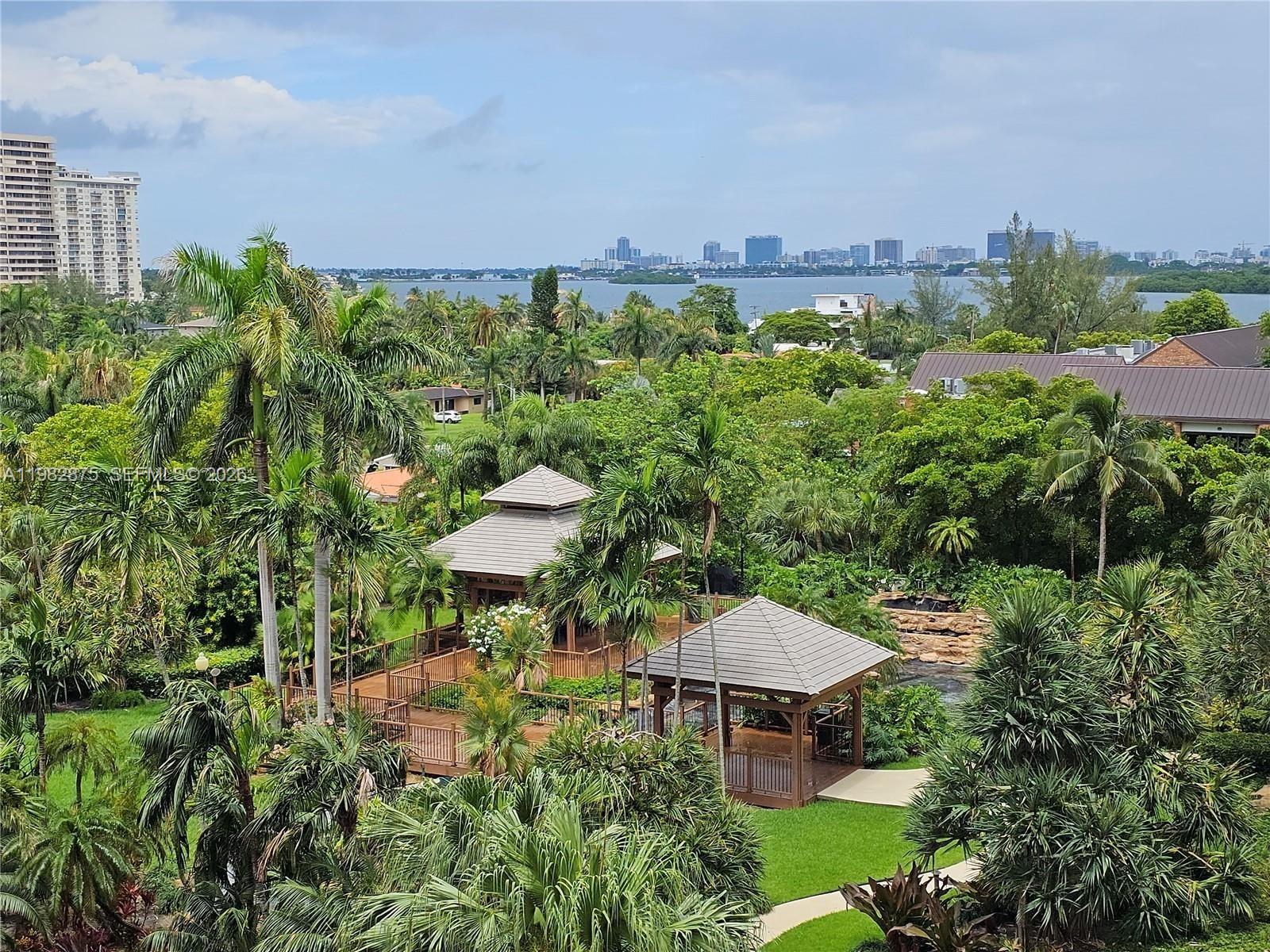 TOWERS OF QUAYSIDE CONDO - Residential Lease