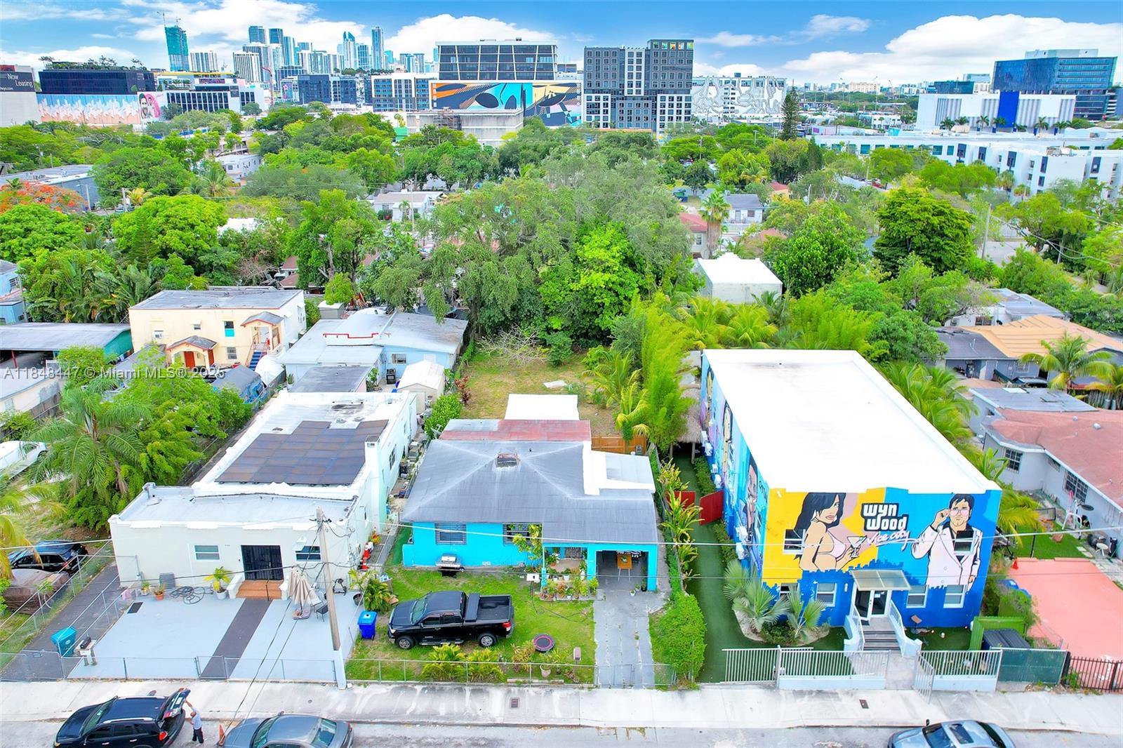 266 NW 32nd St
