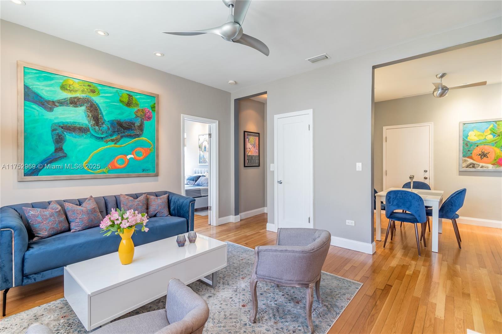 Property for Sale at 735 11th St 3, Miami Beach, Miami-Dade County, Florida - Bedrooms: 2 
Bathrooms: 2  - $399,000