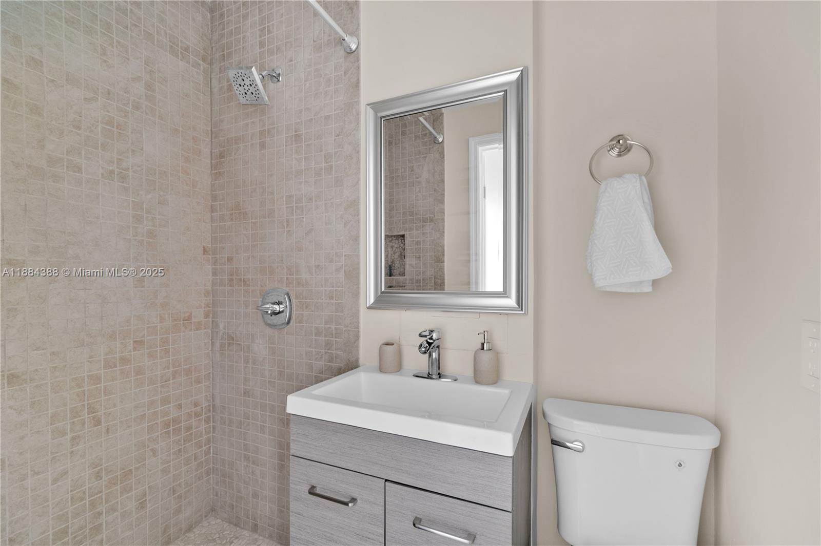 STANLEY HEIGHTS - Residential Lease