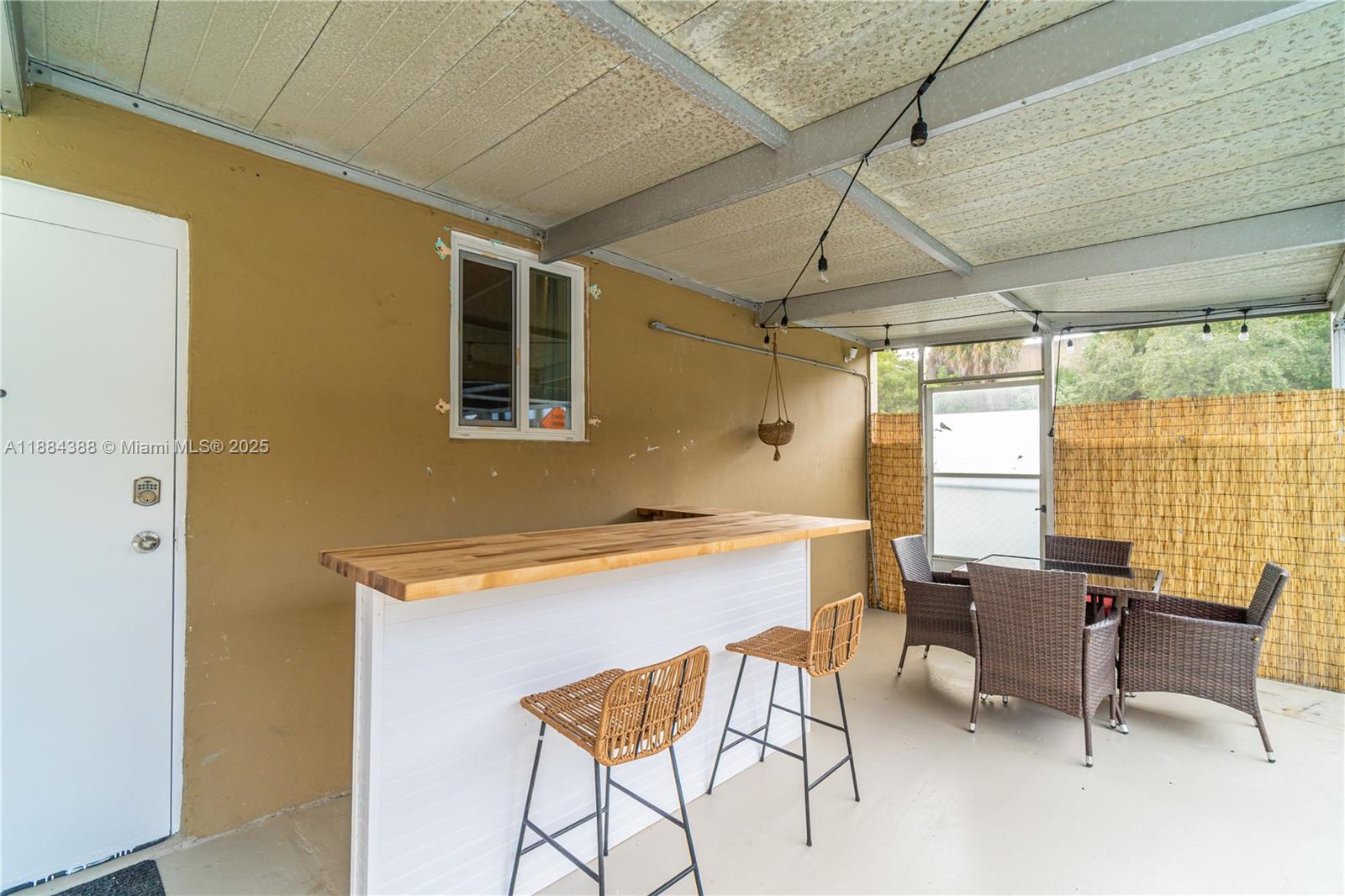 STANLEY HEIGHTS - Residential Lease