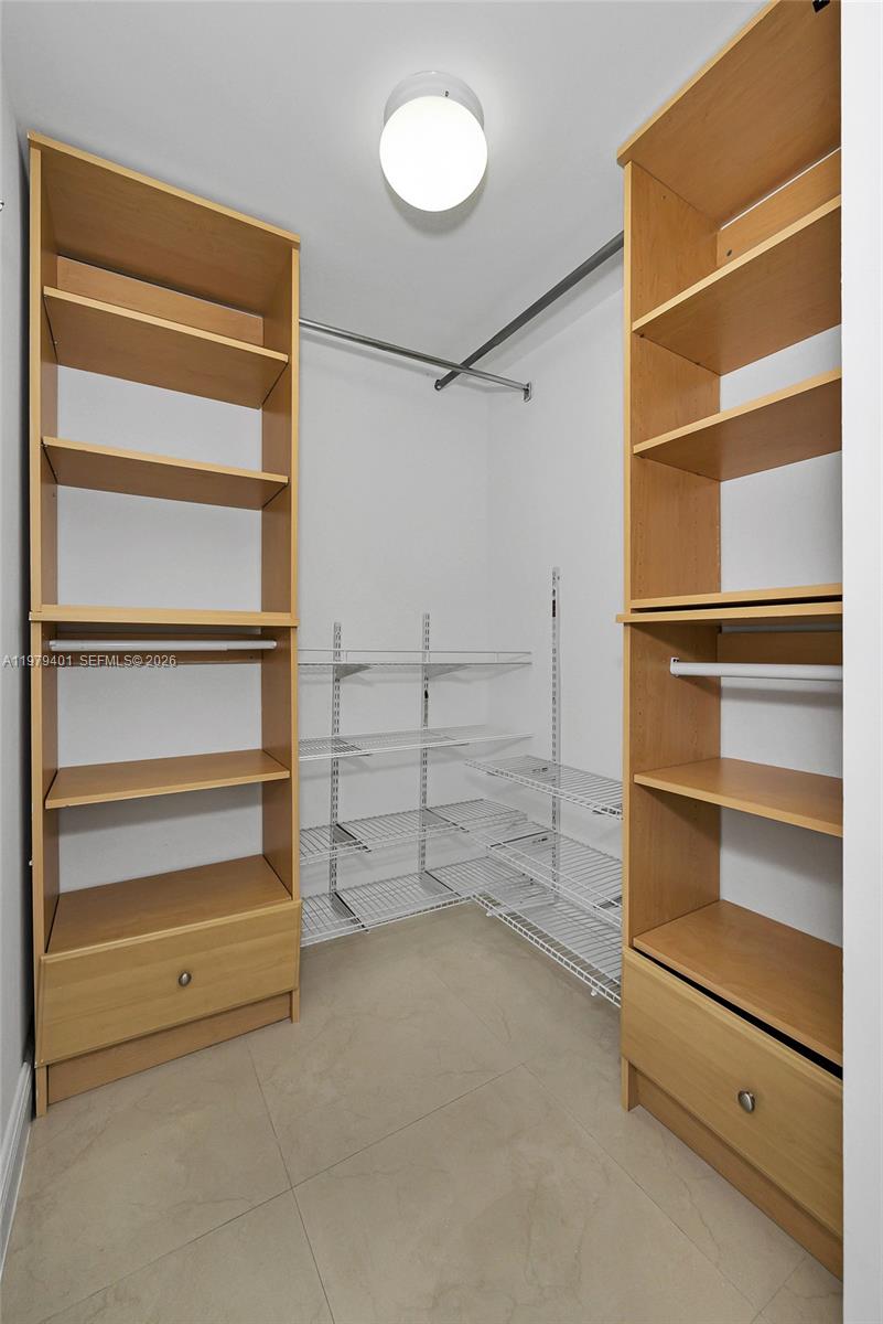 THE PARC AT TURNBERRY ISLE - Residential