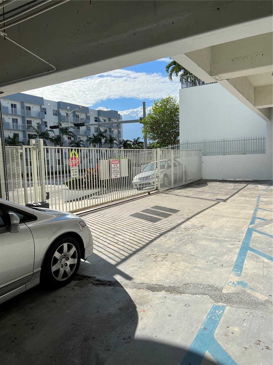 GROVE VIEW CONDO - Residential