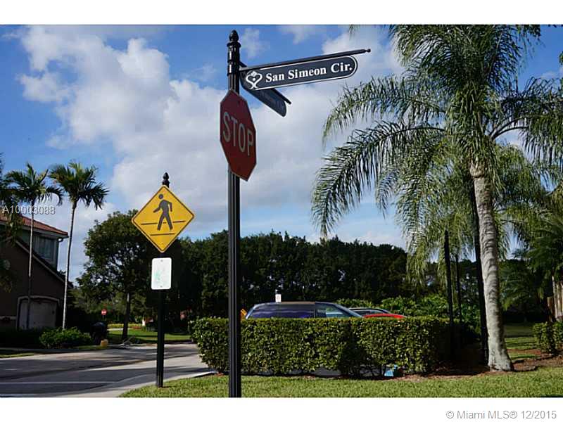 Sectors 8, 9 & 10 161-3 B - Residential Lease