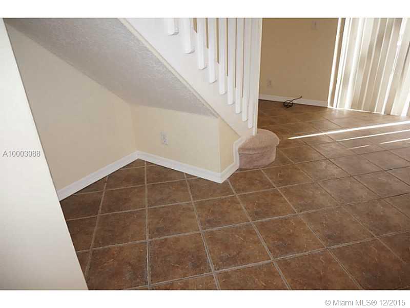 Sectors 8, 9 & 10 161-3 B - Residential Lease