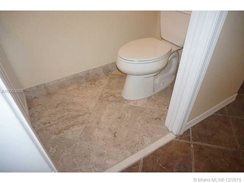 Sectors 8, 9 & 10 161-3 B - Residential Lease