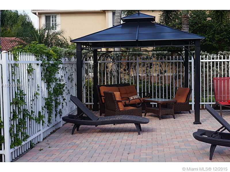 Sectors 8, 9 & 10 161-3 B - Residential Lease