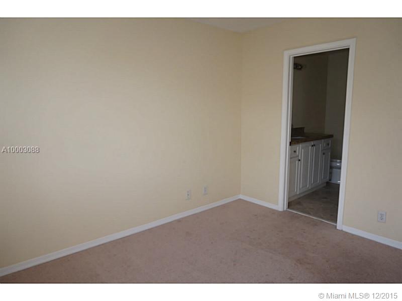 Sectors 8, 9 & 10 161-3 B - Residential Lease