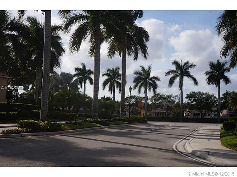 Sectors 8, 9 & 10 161-3 B - Residential Lease