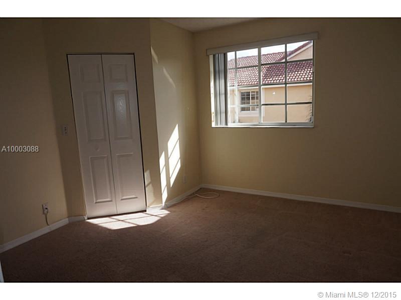 Sectors 8, 9 & 10 161-3 B - Residential Lease