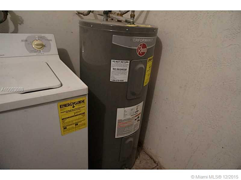 Sectors 8, 9 & 10 161-3 B - Residential Lease