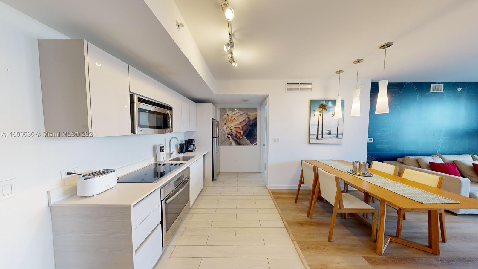 2602 E Hallandale Beach Blvd R610