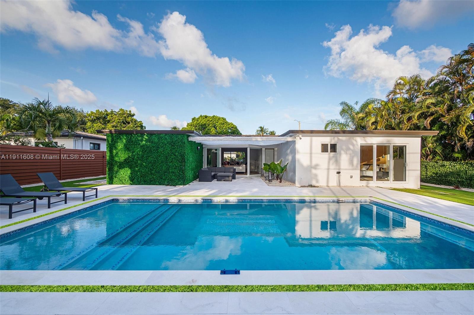 MIAMI SHORES ESTATES - Residential
