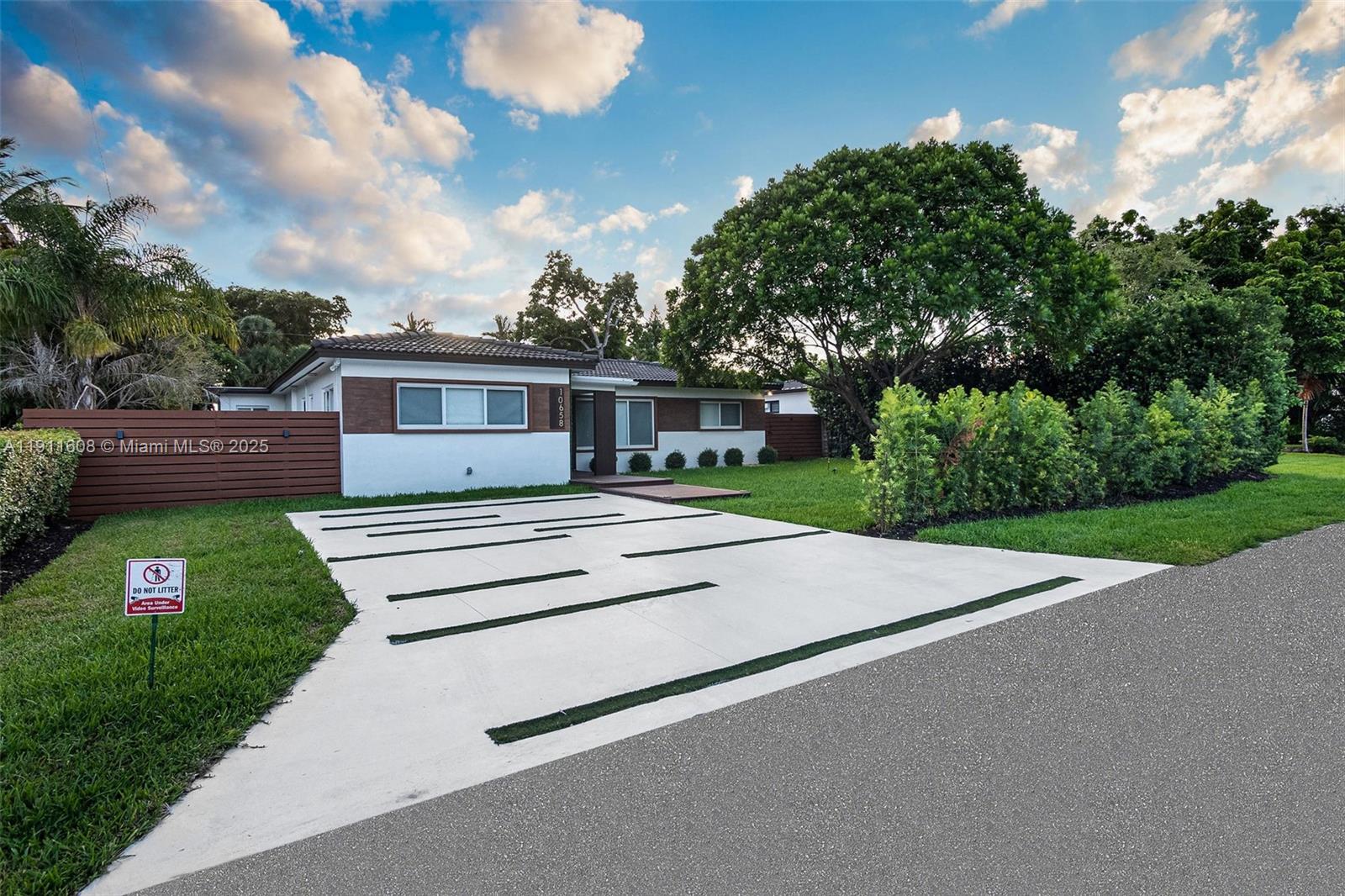 MIAMI SHORES ESTATES - Residential