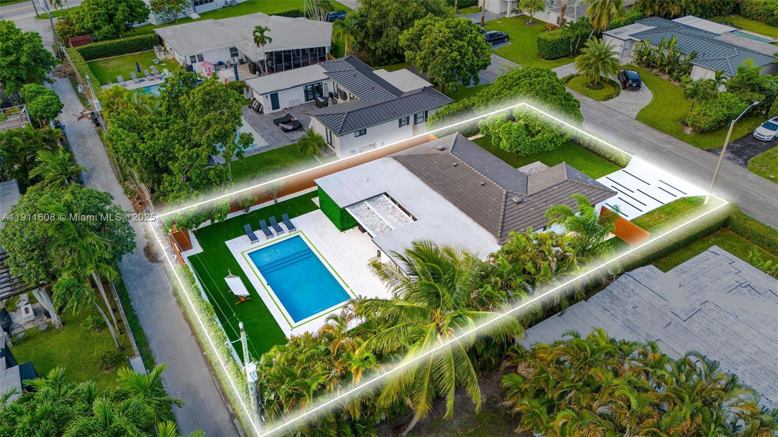 MIAMI SHORES ESTATES - Residential