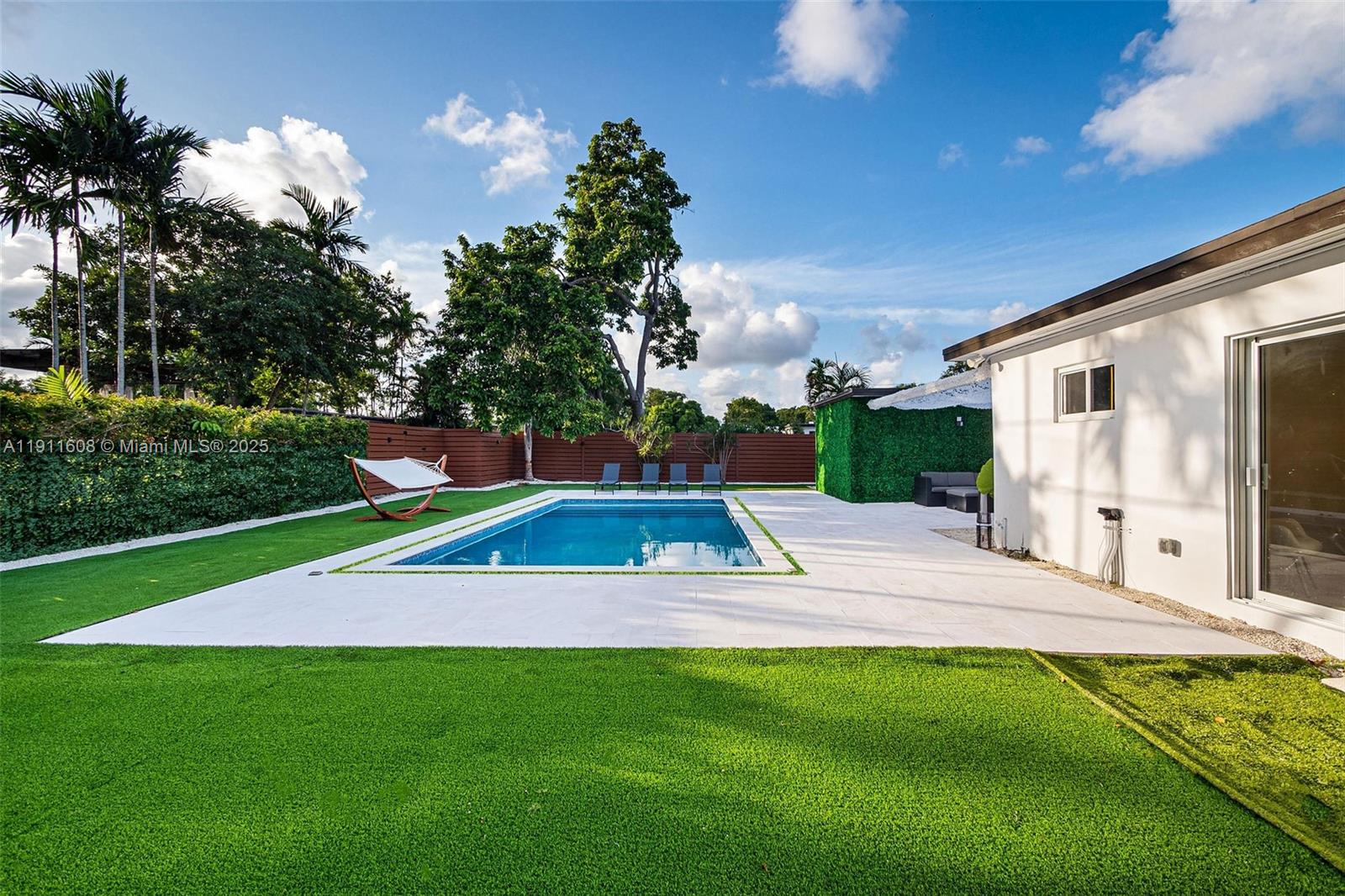 MIAMI SHORES ESTATES - Residential