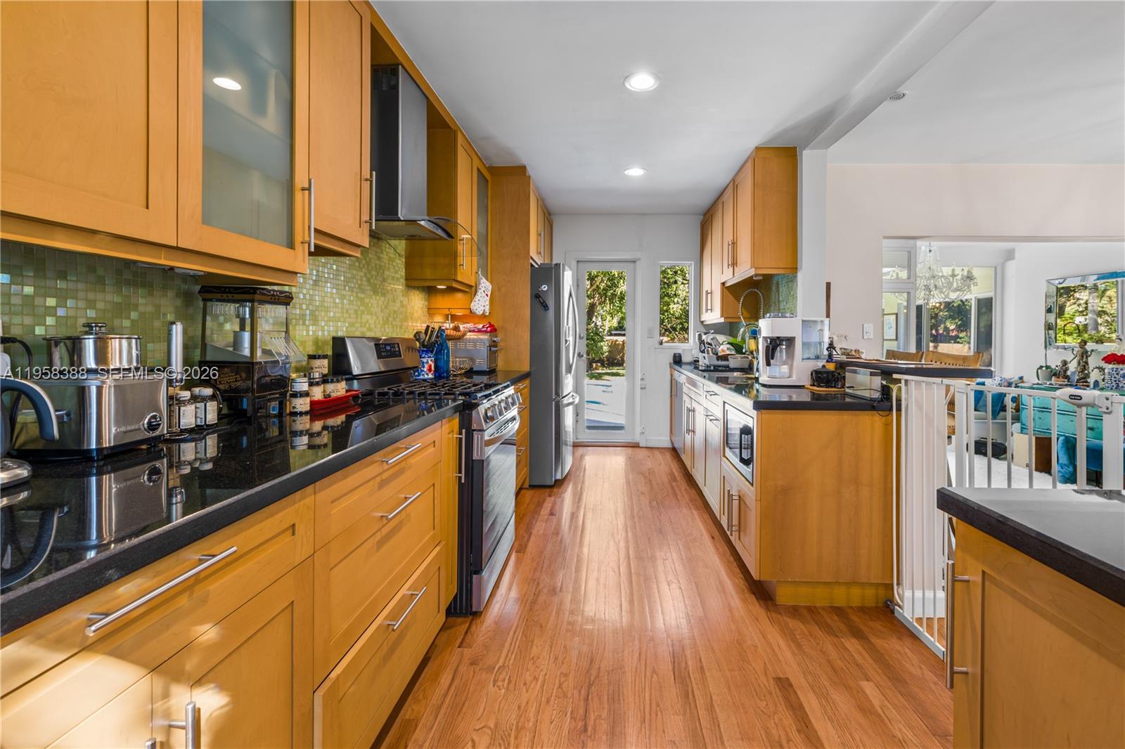 SUNSET TRAILS - Residential