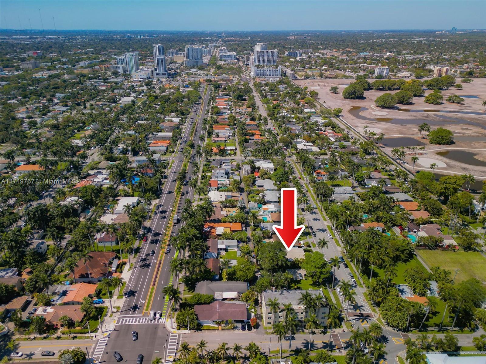 HOLLYWOOD LAKES SECTION - Residential