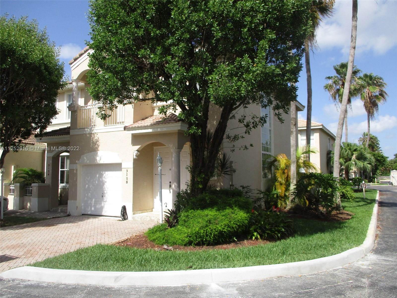 COSTA DORADA - Residential