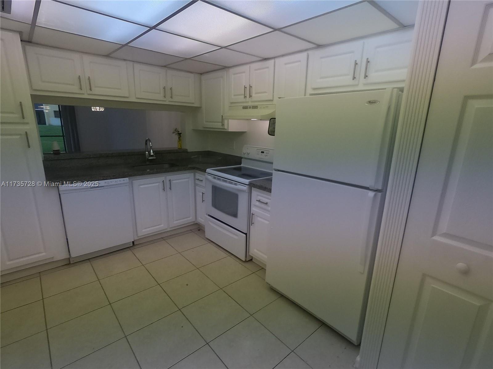 ISLES OF INVERRARY II CON - Residential