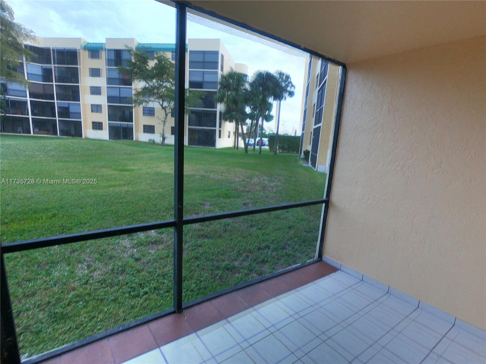 ISLES OF INVERRARY II CON - Residential