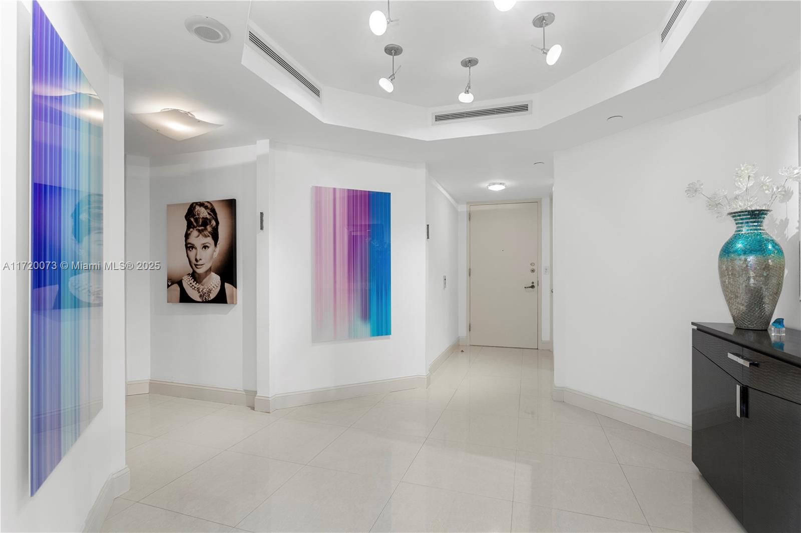 MARINA TOWER CONDO - Residential