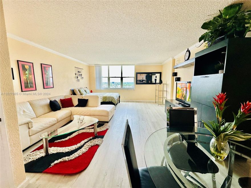 On the 16th floor, this FURNISHED Studio features tile floors, WASHER-DRYER INSIDE the unit, and is ready for immediate move-in. Enjoy beautiful sunsets every afternoon from your open balcony with a west-facing view of the Intracoastal Waterway and city skyline.
Amenities include a pool, spa, gym, mini-market, clubhouse with pool tables, business center, common laundry, BBQ area, and a restaurant. With private beach access and proximity to the Hollywood Beach Boardwalk, this apartment offers both relaxation and accessibility. Conveniently located near casinos, malls, FLL airport, highways, and top-notch restaurants. With flexible leasing options—up to four times per year, 90 DAYS MINIMUM. This price is until Oct 30, 2024