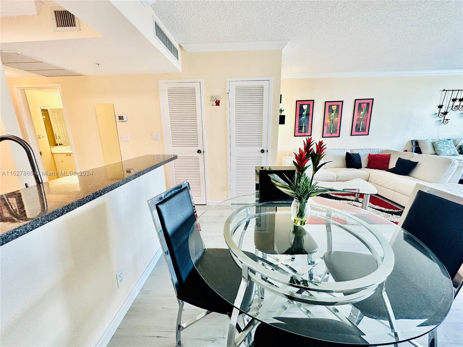 WAVE CONDO - Residential Lease