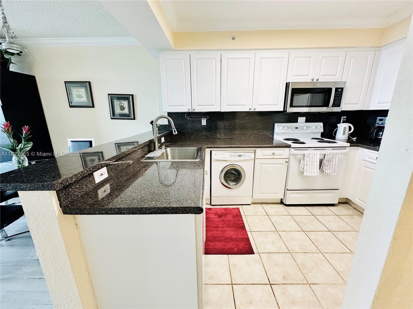 WAVE CONDO - Residential Lease