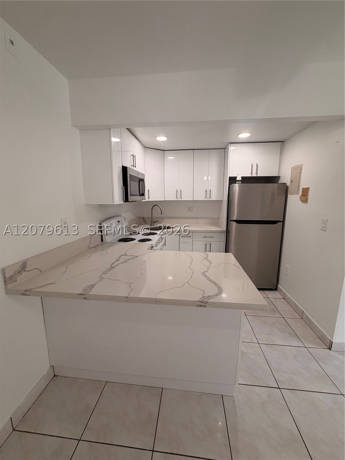 4715 NW 7th St 108-2