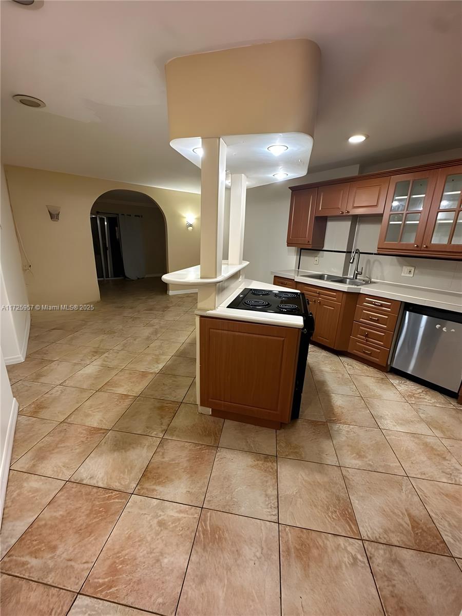 Property for Sale at 11925 Ne 2nd Ave B317, North Miami, Miami-Dade County, Florida - Bedrooms: 2 
Bathrooms: 2  - $189,900