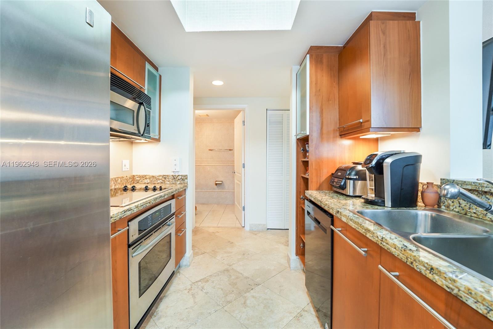 110 Washington Ave 2415