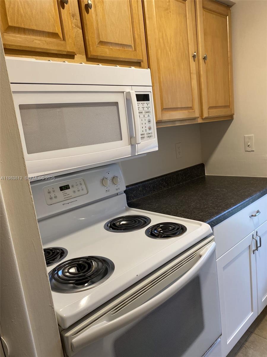 TOWN & COUNTRY APTS CONDO - Residential