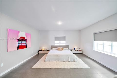 Tiny photo for 230 Water Way, Miami Beach, FL 33141 (MLS # A12027590)