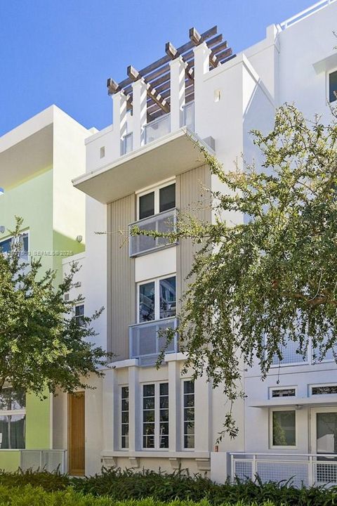 Tiny photo for 230 Water Way, Miami Beach, FL 33141 (MLS # A12027590)