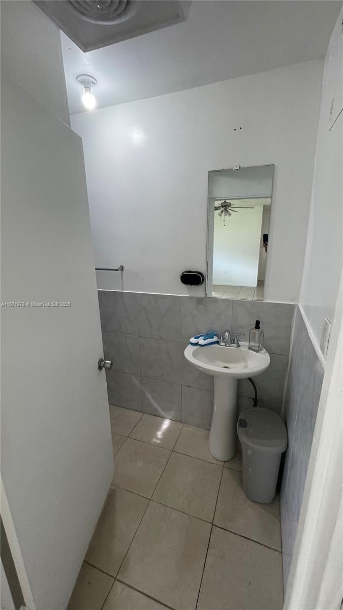 BOULEVARD HEIGHTS SEC 7 - Residential Lease